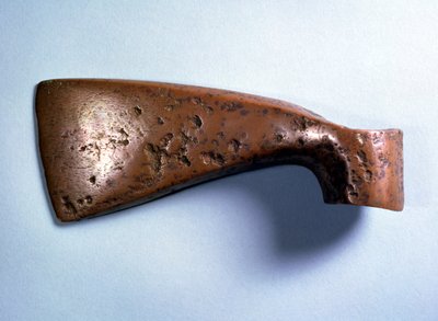 Hache de Vucedol, Pakrac, Slavonie, Âge du bronze, vers 2000-1000 av. J.-C. - Prehistoric